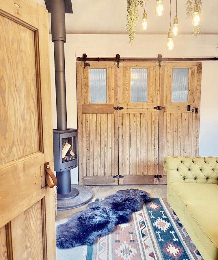 Luxury Barn With Hot Tub, Spa Treatments, Private Dining Little Budworth المظهر الخارجي الصورة